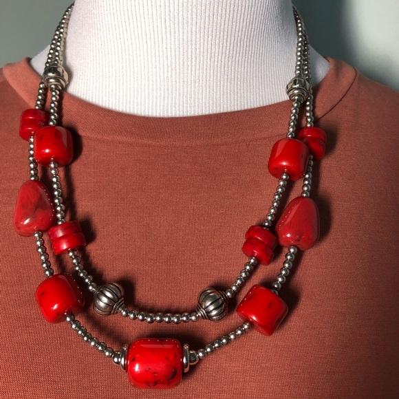 Red Beaded Statement Necklace - Picture 3 of 4
